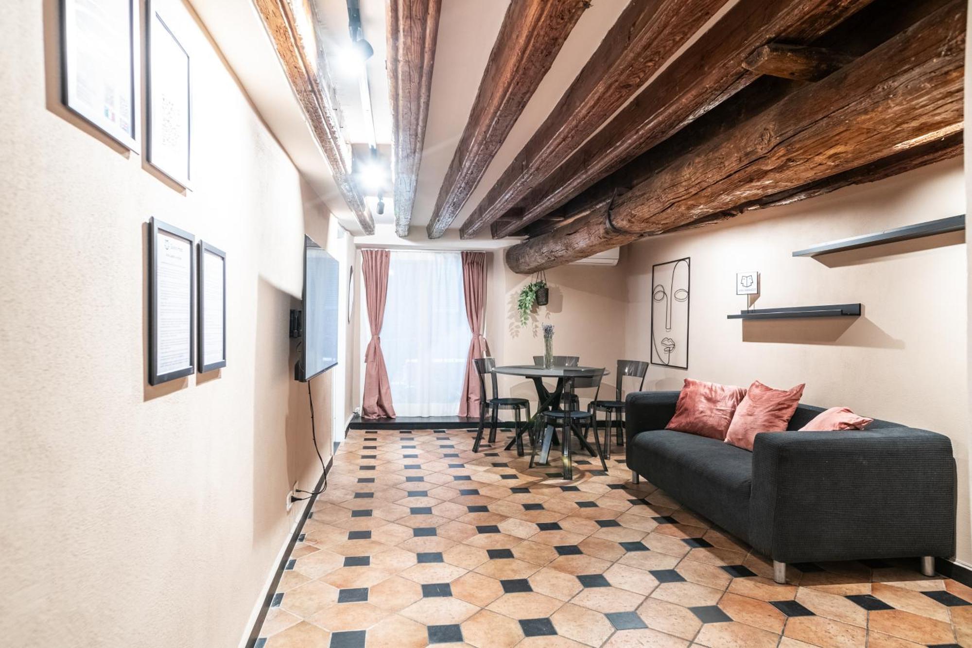 Giano Host - San Bernardo Apartment *