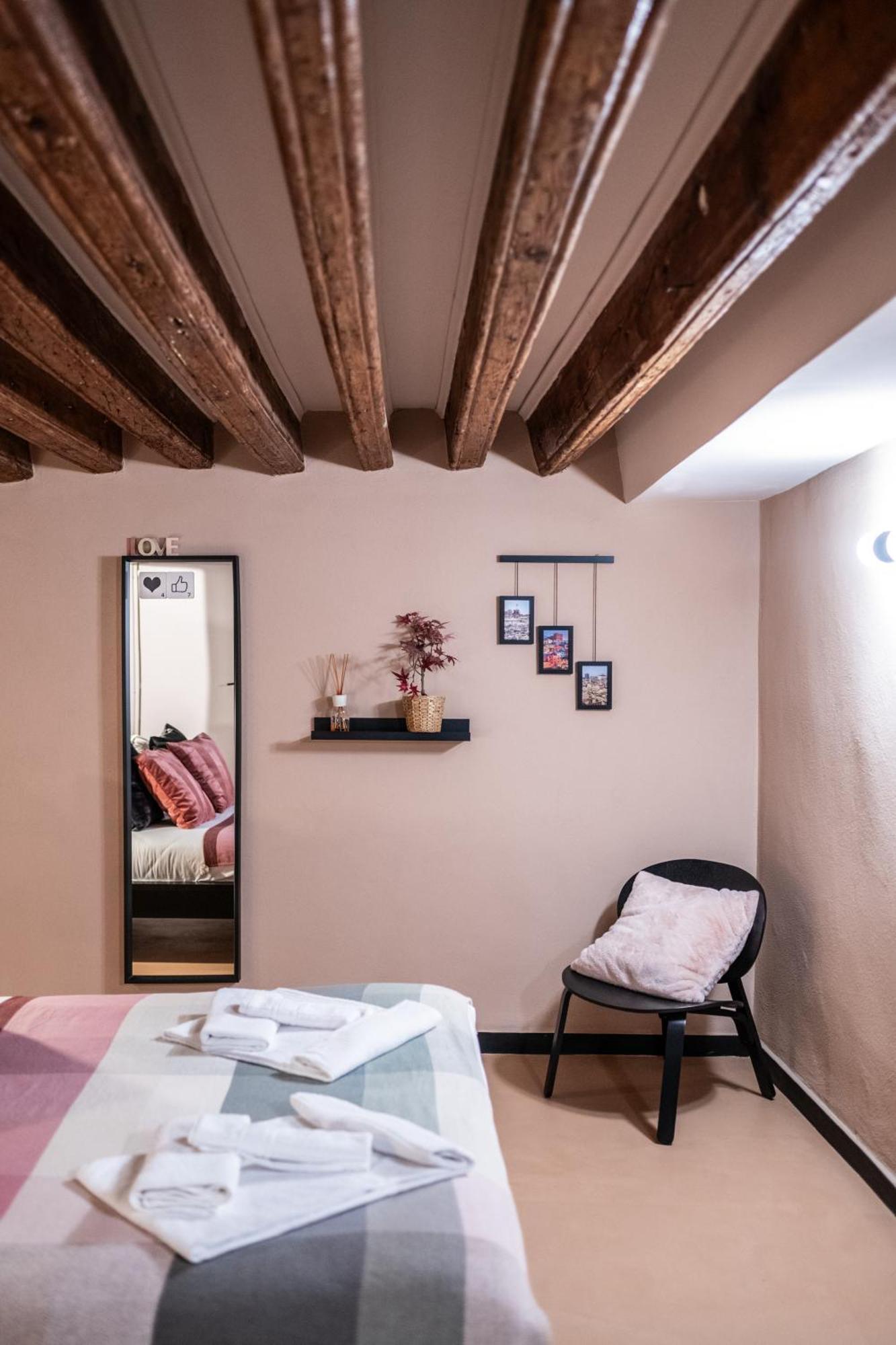 Giano Host - San Bernardo *