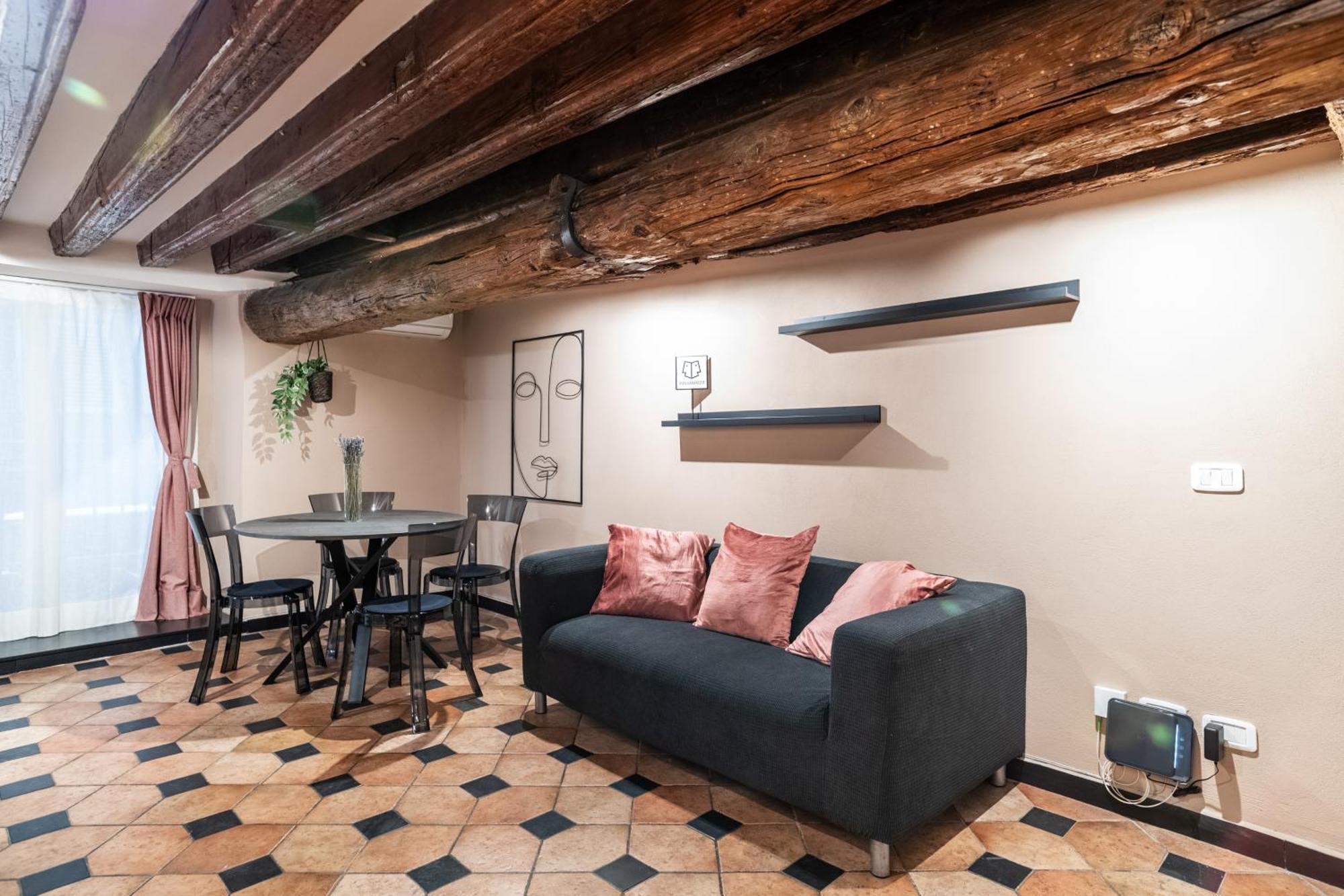 Giano Host - San Bernardo Apartment