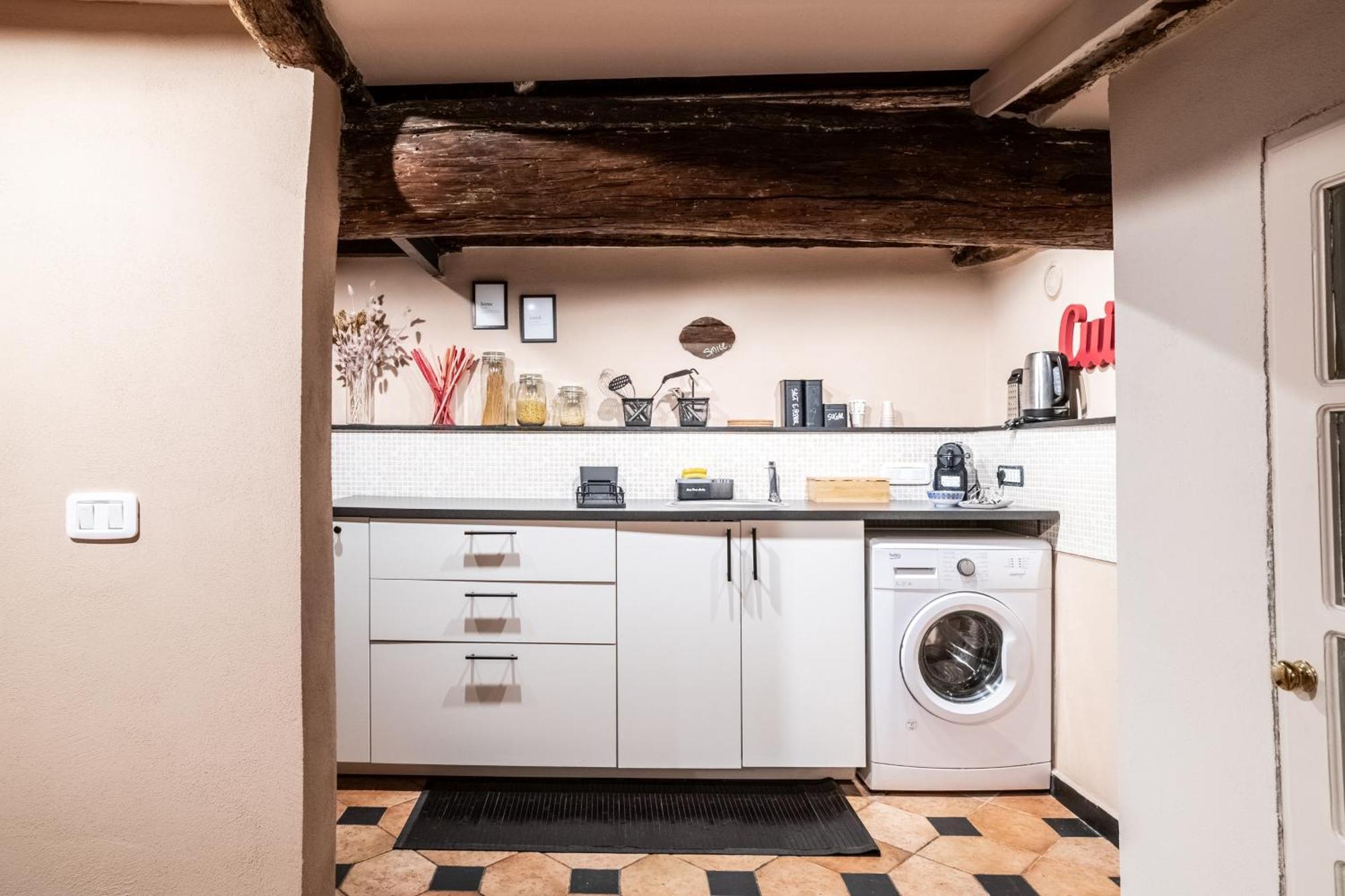 Giano Host - San Bernardo Apartment